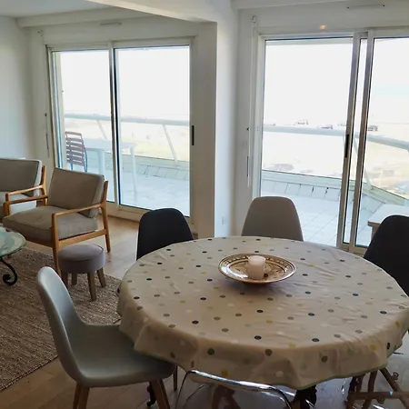 Apartamento Magnifique T4 Vue Et Parking Privé